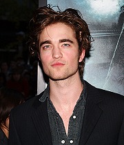 Vanity Fair escogió a Robert Pattinson como el hombre más guapo del mundo