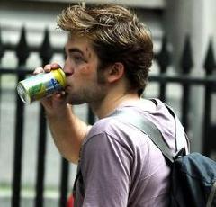 Robert Pattinson