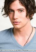 Jackson Rathbone para Lisa Rose