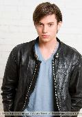 Jackson Rathbone para Lisa Rose 4