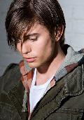 Jackson Rathbone para Lisa Rose 11