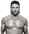 Kellan Lutz para Collin Stark MQ 2