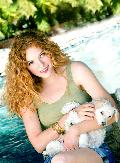 Shot de Rachelle Lefevre para Modern Dog