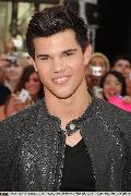 Taylor Lautner 16