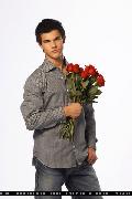 Taylor Lautner 28