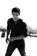 Taylor Lautner 85