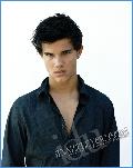 Taylor Lautner 25