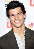 Taylor Lautner 11