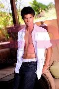 Taylor Lautner 72