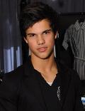 Taylor Lautner 73