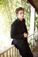 Robert Pattinson nombrado una de las personas mas hermosas de la década por Interview Magazine