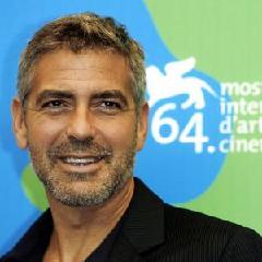 George Clooney está celoso de Robert Pattinson