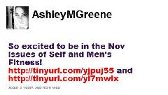 Ashley actualiza su twitter