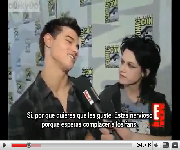 Kristen y Taylor en comic con 09