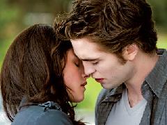EDI GATHEGI Y STEPHENIE MEYER YA VIERON LUNA NUEVA O.O